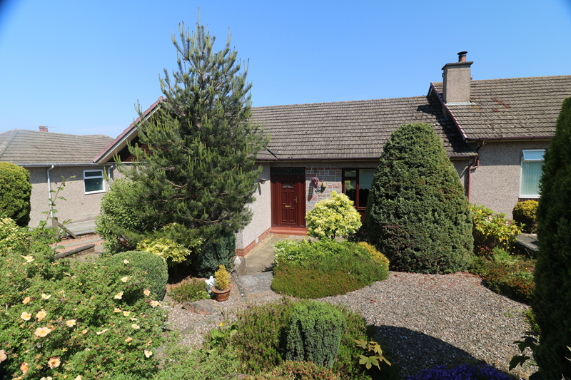 81 Denoon Terrace, Dundee, DD2 2DG